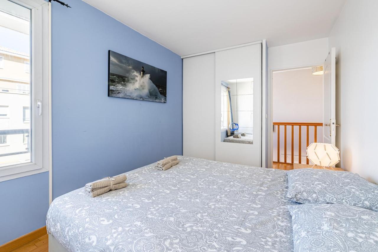 La Joliette; Duplex 2 Chambres, Parking Inclus+ Terrasse+ Ascenseur Marseille Luaran gambar